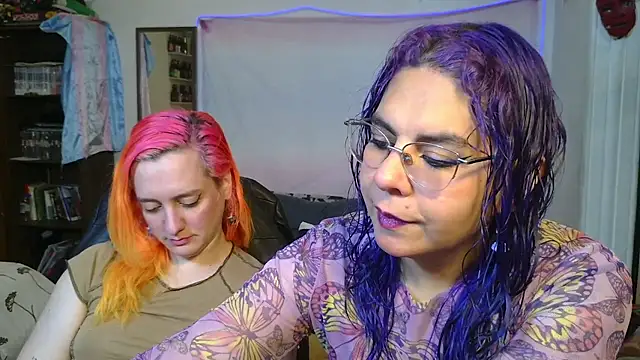 Evelan420 online show from December 19, 2025, 6:04 pm