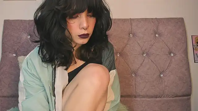 Snapshot of onix_bl4ck chatting on March 7, 2025, 10:21 pm onix bl4ck online show from March 7, 2025, 10:21 pm