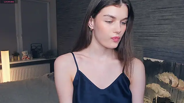 FloraDobb online show from March 15, 2025, 12:04 am