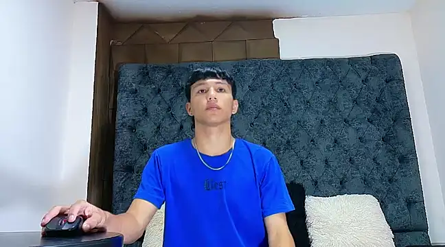 MarckPassion online show from March 18, 2025, 1:09 pm