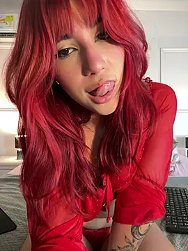 Snapshot of HannaaMiller chatting on February 3, 2026, 6:40 am HannaaMiller online show from February 3, 2026, 6:40 am