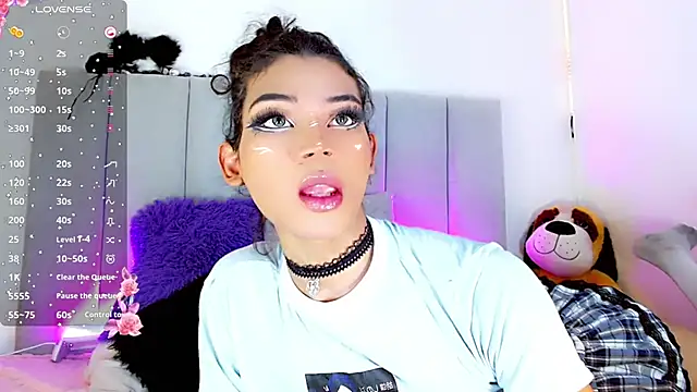 Snapshot of lucyangel_11 chatting on February 2, 2025, 10:49 pm lucyangel 11 online show from February 2, 2025, 10:49 pm