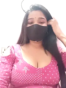 Simran-001 online show from February 18, 2026, 12:23 pm