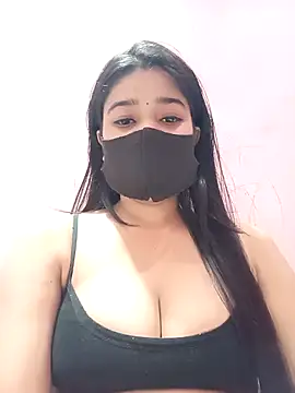 Simran-001 online show from March 25, 2026, 1:06 pm