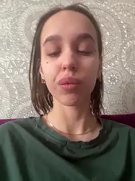 SandraTucker online show from February 26, 2026, 6:12 am