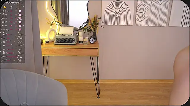 HappyVivy online show from February 27, 2025, 10:59 am