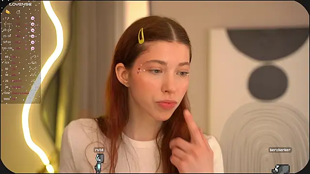 HappyVivy online show from March 6, 2025, 10:41 am