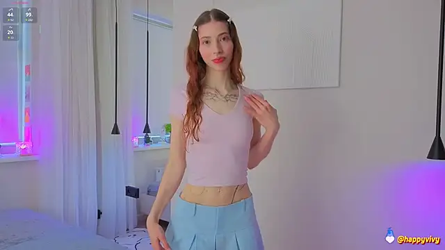 HappyVivy online show from October 1, 2025, 12:33 pm