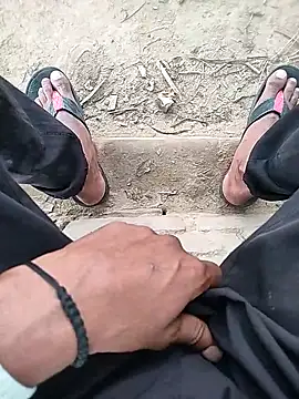 Snapshot of Zaalimmboy chatting on November 4, 2025, 10:36 am Zaalimmboy online show from November 4, 2025, 10:36 am