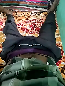 Snapshot of Zaalimmboy chatting on November 5, 2025, 8:36 am Zaalimmboy online show from November 5, 2025, 8:36 am