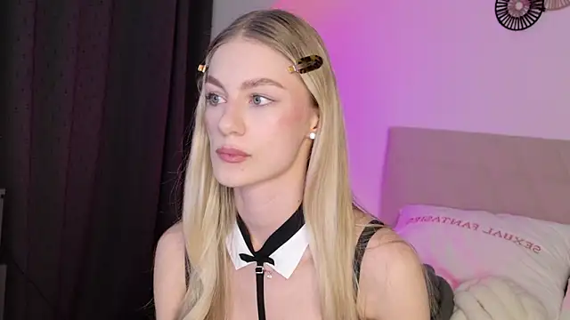 GabriellaOlsen online show from March 31, 2026, 2:39 pm