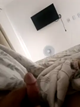 Snapshot of Trixboy201 chatting on November 28, 2025, 10:07 am Trixboy201 online show from November 28, 2025, 10:07 am