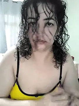 Snapshot of Byabundao chatting on February 26, 2025, 1:41 pm Byabundao online show from February 26, 2025, 1:41 pm