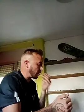 wapo100x100 online show from October 4, 2025, 4:49 pm