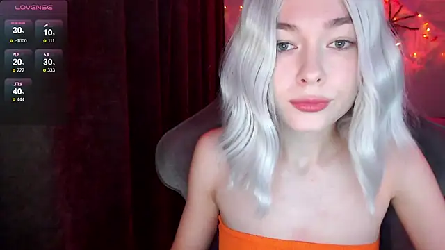 Ohmy Nora  online show from November 9, 2025, 7:23 pm