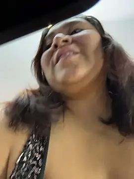 KarlaWild online show from November 30, 2025, 4:16 am