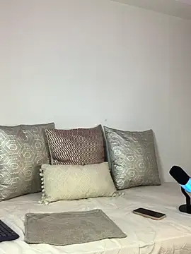 Snapshot of genesissara chatting on February 21, 2025, 4:48 pm genesissara online show from February 21, 2025, 4:48 pm