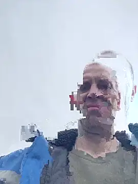 Snapshot of MaxDevilWhite chatting on March 1, 2026, 8:49 am MaxDevilWhite online show from March 1, 2026, 8:49 am