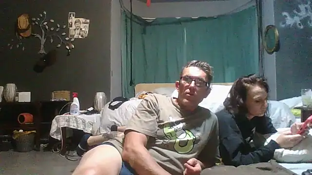 Snapshot of xylegs chatting on February 16, 2025, 11:59 pm xylegs online show from February 16, 2025, 11:59 pm