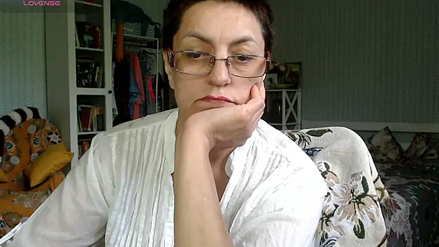 Soffya Soy online show from July 5, 2026, 5:47 am