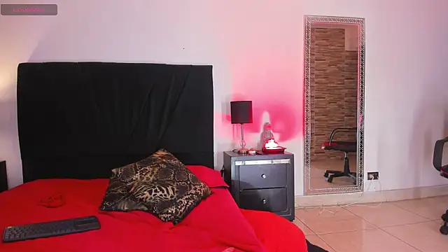 Akemirosse online show from February 8, 2025, 9:35 am