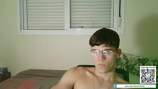 vitorsafado19 online show from February 8, 2026, 3:21 am