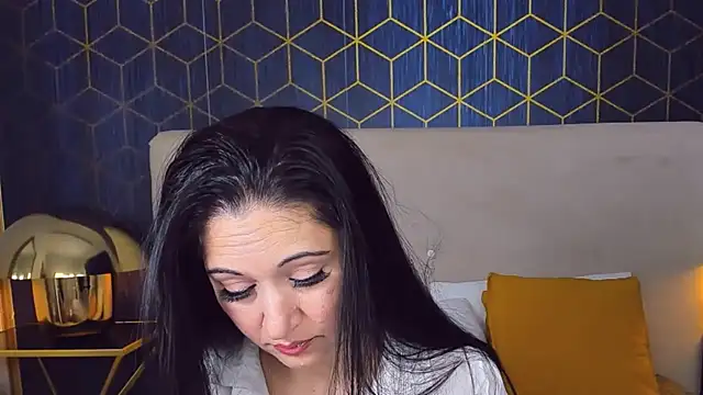 ValeryBlakes online show from March 17, 2025, 6:11 pm