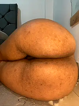 Charlotte bronxxx online show from September 15, 2025, 10:43 pm