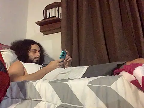 Nooneisthis online show from December 17, 2025, 7:25 am