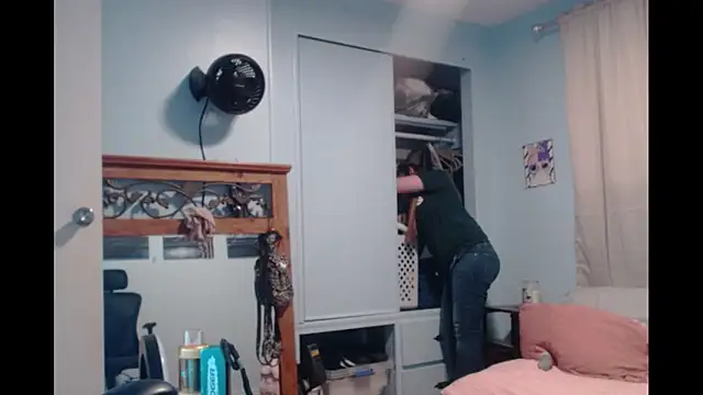 barbieinbondage7 online show from June 7, 2026, 2:27 am