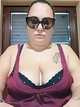 topina8 online show from October 11, 2025, 5:50 am