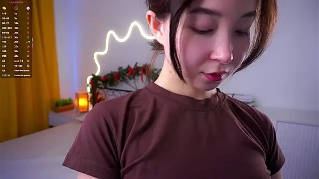 VeronaCritchlow online show from February 12, 2026, 7:14 am