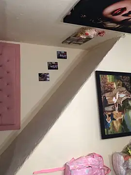 Snapshot of Madeline_Cooper08 chatting on December 3, 2025, 12:58 pm Madeline Cooper08 online show from December 3, 2025, 12:58 pm