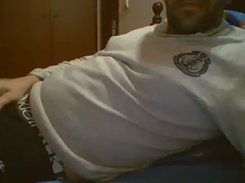 Snapshot of _tuga_man_ chatting on March 10, 2025, 10:55 pm tuga man online show from March 10, 2025, 10:55 pm