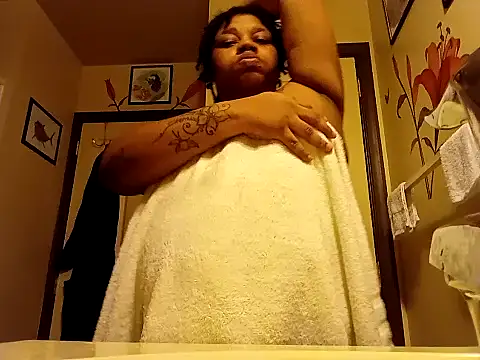 Snapshot of Big_BodyDee chatting on January 26, 2025, 2:56 am Big BodyDee online show from January 26, 2025, 2:56 am