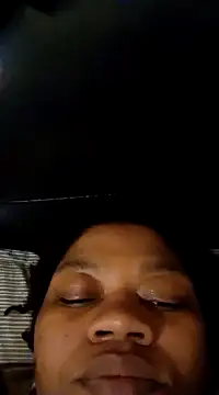 Snapshot of Big_BodyDee chatting on March 5, 2025, 4:13 am Big BodyDee online show from March 5, 2025, 4:13 am