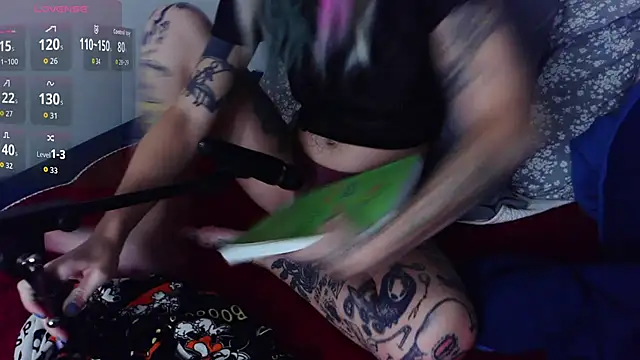 tvstatic online show from November 8, 2025, 7:41 am