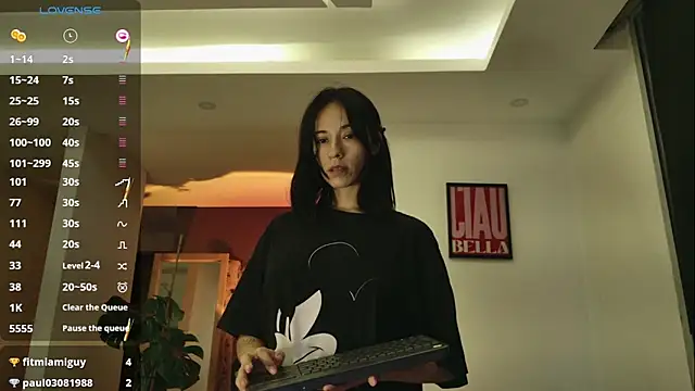 Snapshot of GerberaBlooms77 chatting on February 18, 2025, 4:26 am GerberaBlooms77 online show from February 18, 2025, 4:26 am