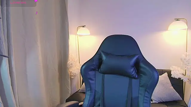 Victoria Collinns online show from April 11, 2026, 9:19 pm