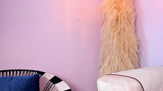 alana rossetti online show from March 5, 2025, 4:02 pm