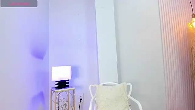 alana rossetti online show from February 28, 2026, 8:32 pm