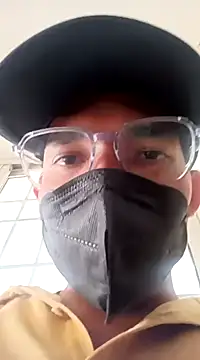 Snapshot of randit7 chatting on January 25, 2025, 7:28 am randit7 online show from January 25, 2025, 7:28 am