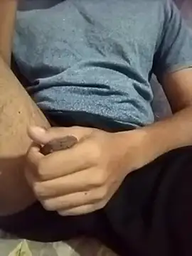 Snapshot of randit7 chatting on January 27, 2025, 9:13 am randit7 online show from January 27, 2025, 9:13 am