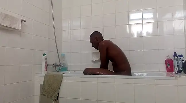 Snapshot of babyboy_tee chatting on January 24, 2025, 11:15 am babyboy tee online show from January 24, 2025, 11:15 am