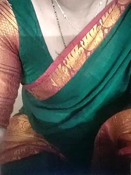 Snapshot of laxmitelugu78 chatting on November 1, 2025, 4:53 pm laxmitelugu78 online show from November 1, 2025, 4:53 pm