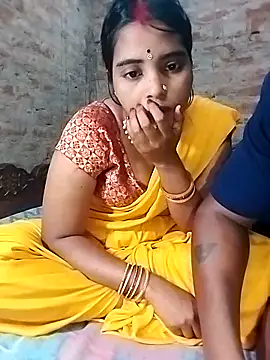 Snapshot of Simrandeshipp chatting on March 6, 2025, 4:49 pm Simrandeshipp online show from March 6, 2025, 4:49 pm