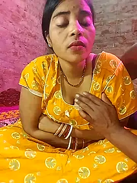 Snapshot of Simrandeshipp chatting on March 12, 2025, 6:00 pm Simrandeshipp online show from March 12, 2025, 6:00 pm