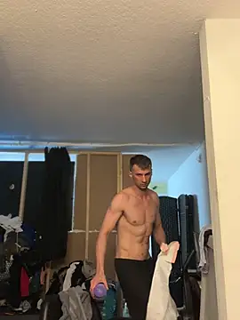 sexyhotstud12 online show from February 20, 2025, 7:12 am