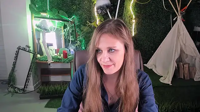 EmiliaBedy online show from February 5, 2025, 9:15 am