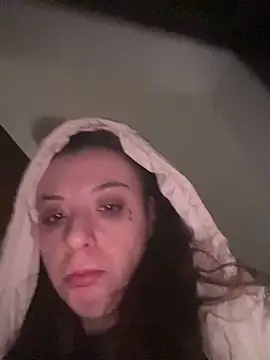 bunnythetailor online show from February 28, 2026, 8:37 am